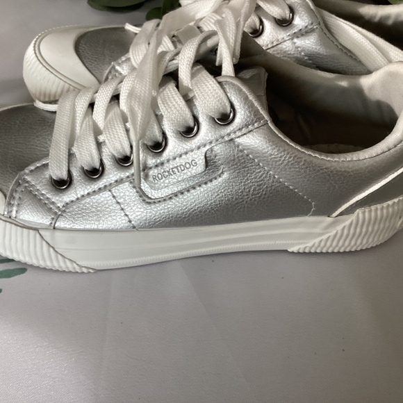 ROCKET DOG SILVER Cherry Silver Sneakers - Picture 5 of 5